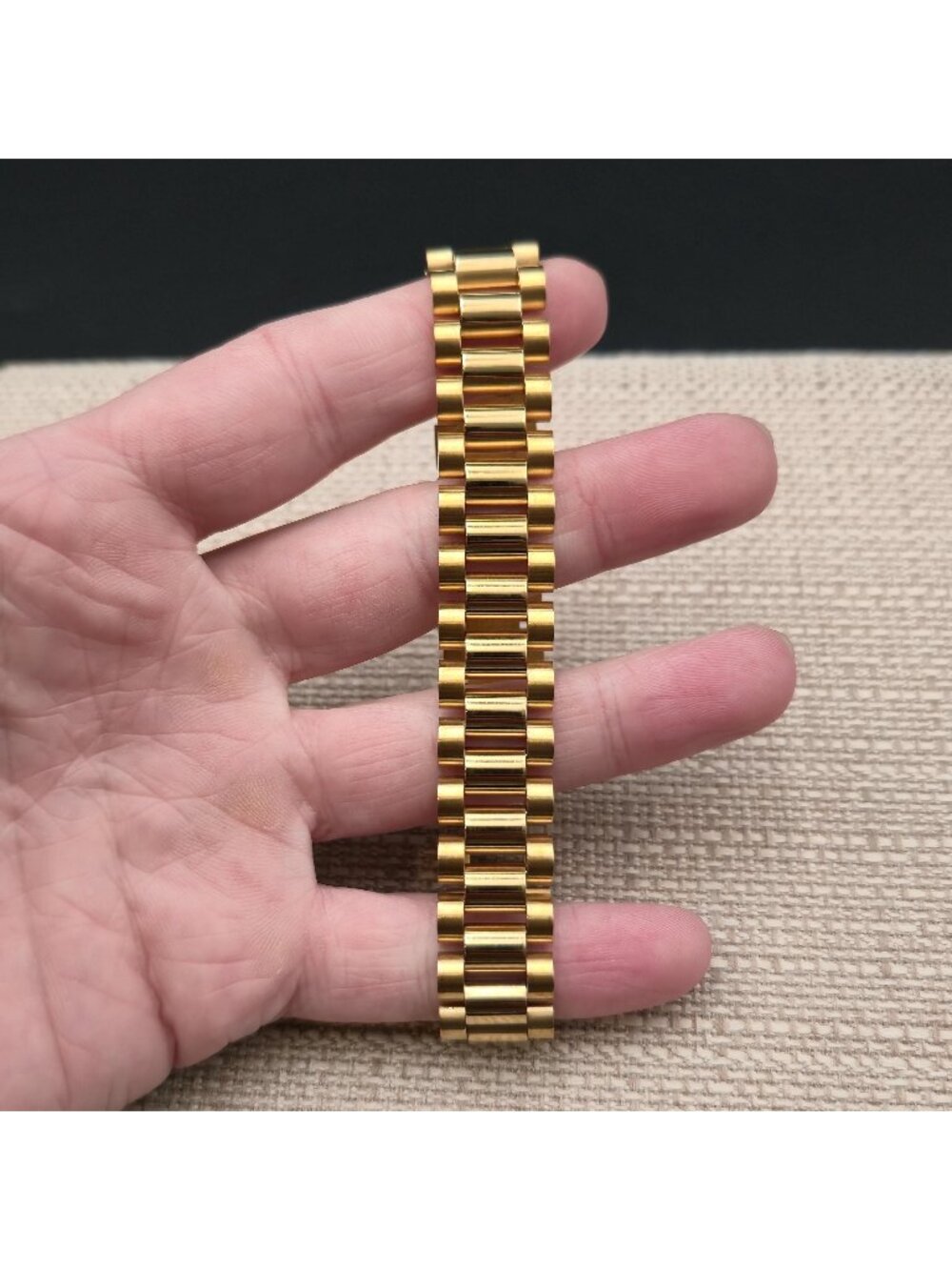9 Inch Gold Over Stainless Steel Presidential Link Men's Bracelet A7965